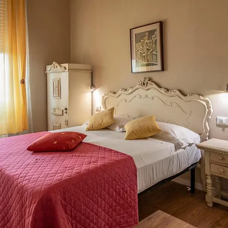 Mamo - Station Family Apartamento Florencia