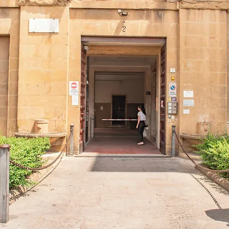 Station Family By Mamo *