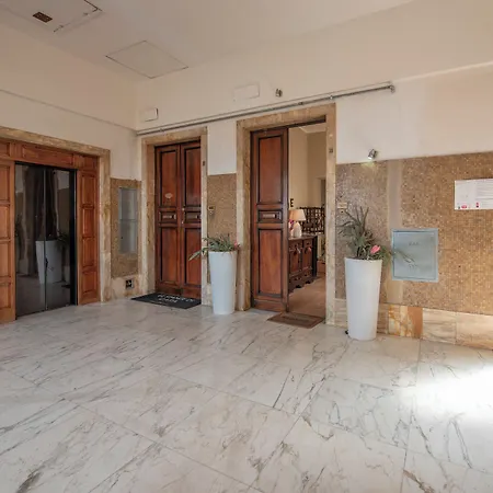 Station Family By Mamo * Firenze